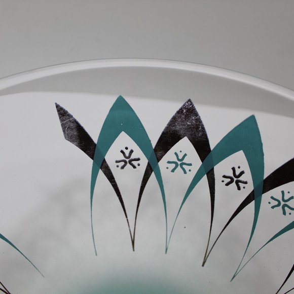 Mid Century Anchor Hocking Atomic Serving Glass Bowl - Picture 4 of 7